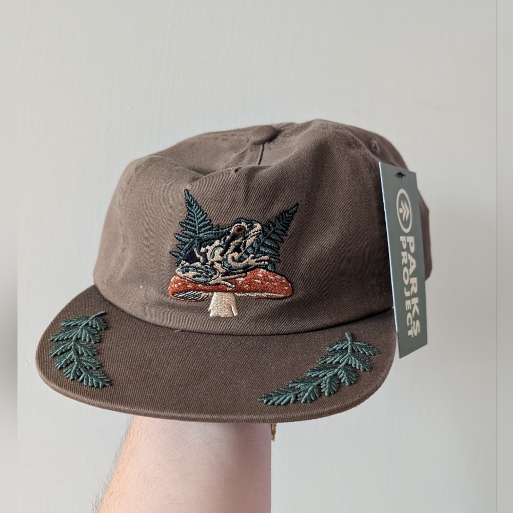 NWT Parks Project Frog Hat